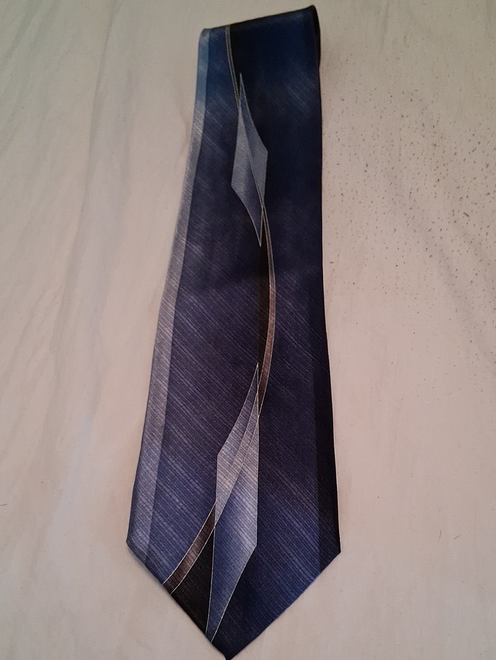 Vintage Enrico Guccini Men's Deep Navy Geometric Stripe Tie